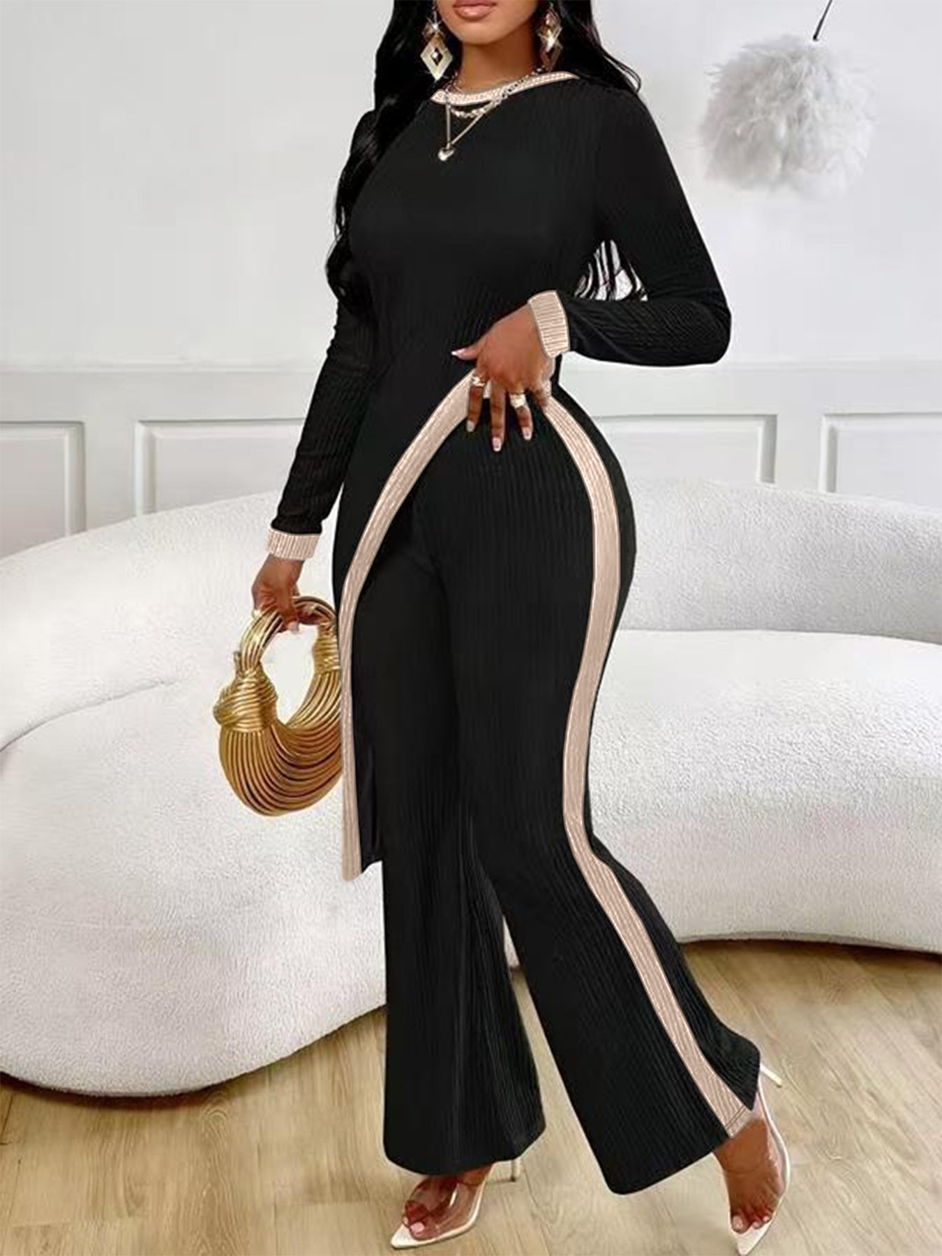 Fashionable Color-Contrast Slit T-Shirt